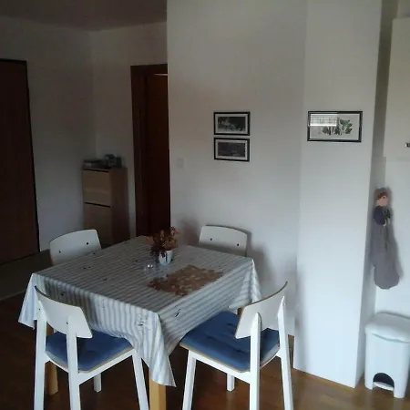 Maestral Apartament